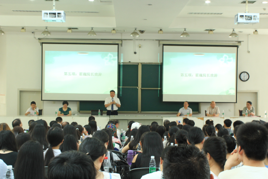 2016年果冻传媒
毕业典礼新闻稿985.png