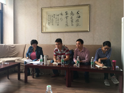 新津县档案馆来果冻传媒
洽谈档案编目业务861.png
